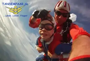 Kinder Fallschirmspringen Tandemsprung Geschenk Gutschein Tickets Alter Größe Körpergröße