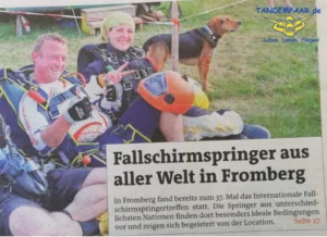 Tandemsprung Fromberg Fallschirmspringen Niederösterreich Geschenk Gutschein Österreich Fallschirmsprung Termine Erlebnisgeschenk Tandemspringen