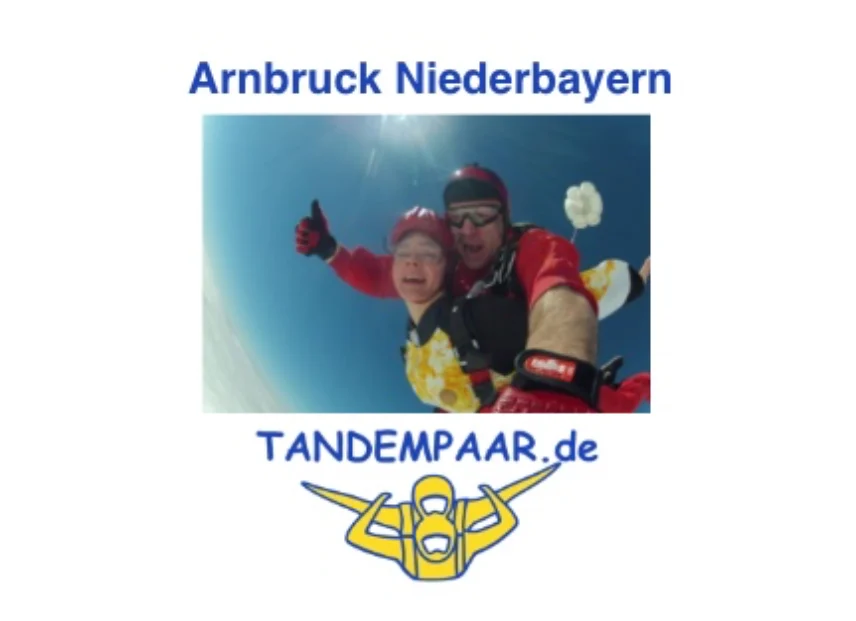 bayern tandemsprung fallschirmspringen arnbruck Niederbayern weibliche tandempilotin Termine Reservierung Ticket Geschenk Gutschein
